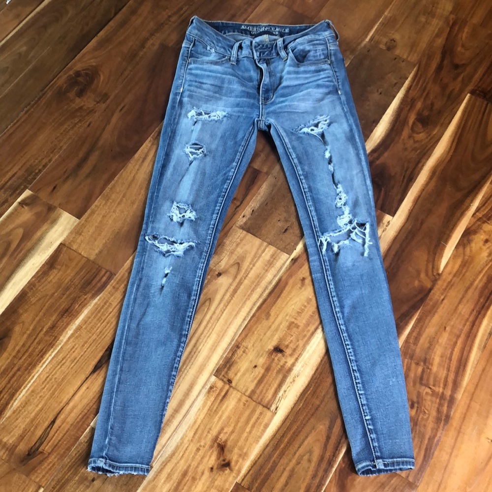AE destroyed jegging jeans